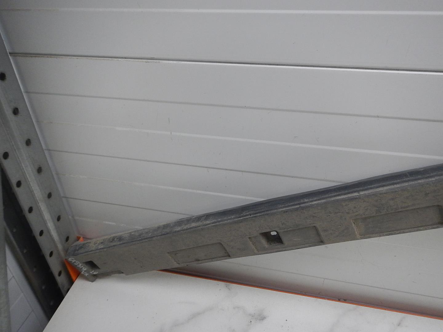 Накладка на порог (наружная)