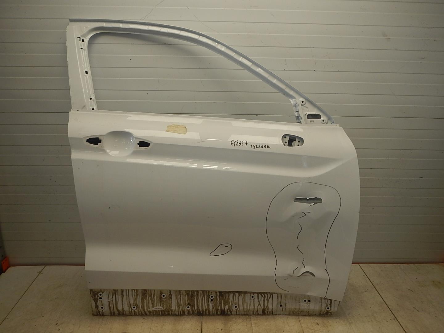 Дверь передняя правая