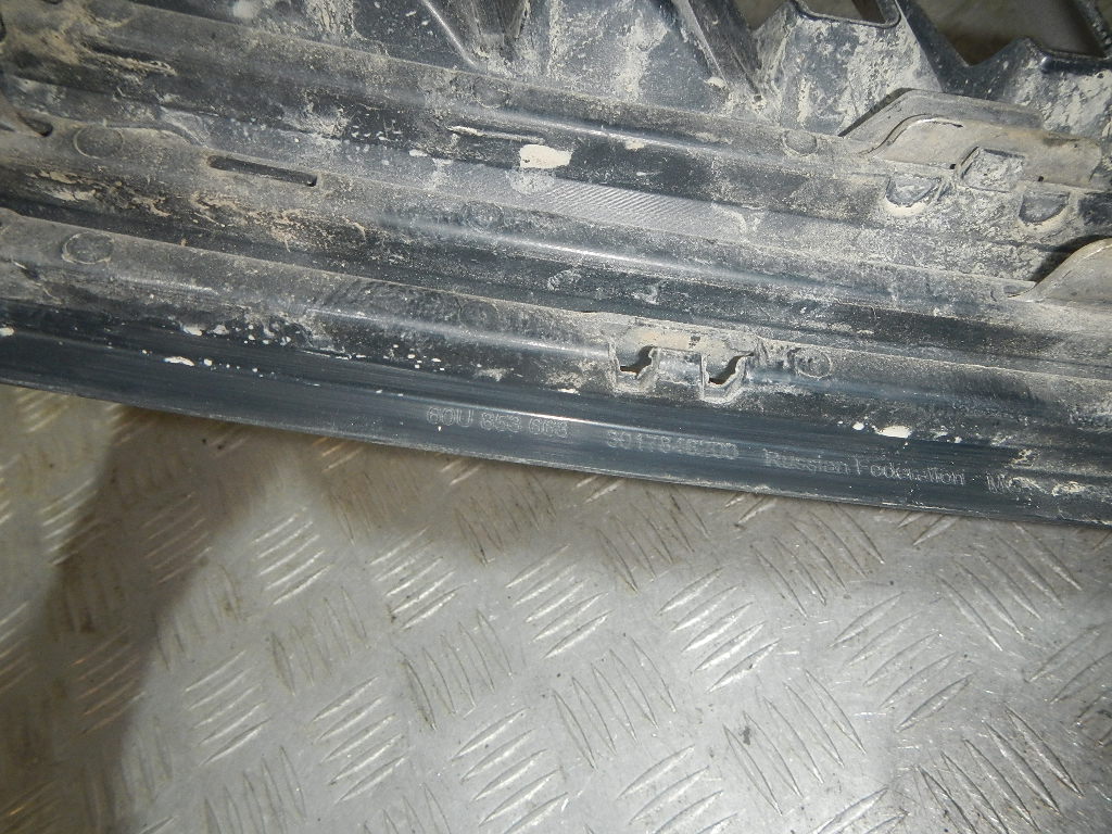 Накладка на решетку радиатора