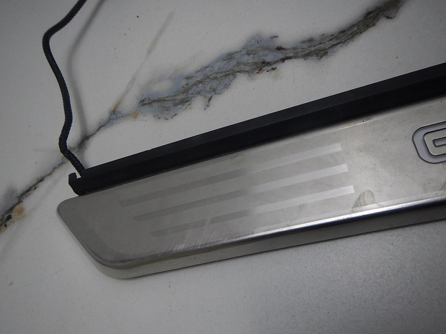 Накладка порога (внутренняя)