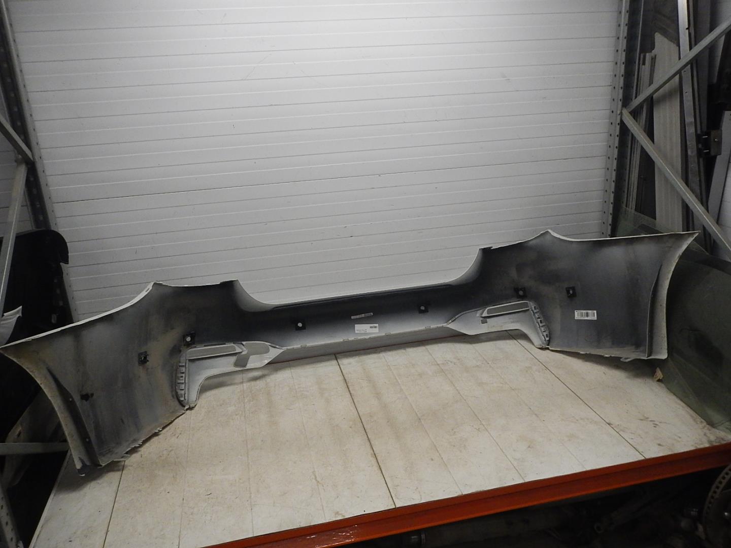 Бампер задний