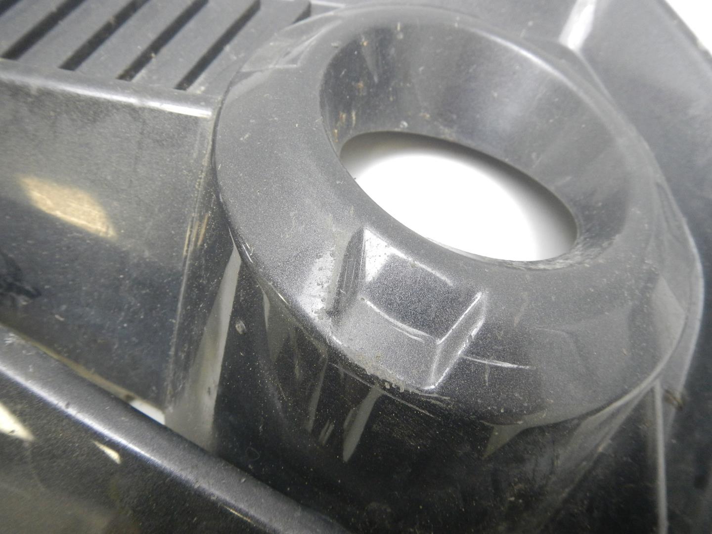 Решетка в бампер правая