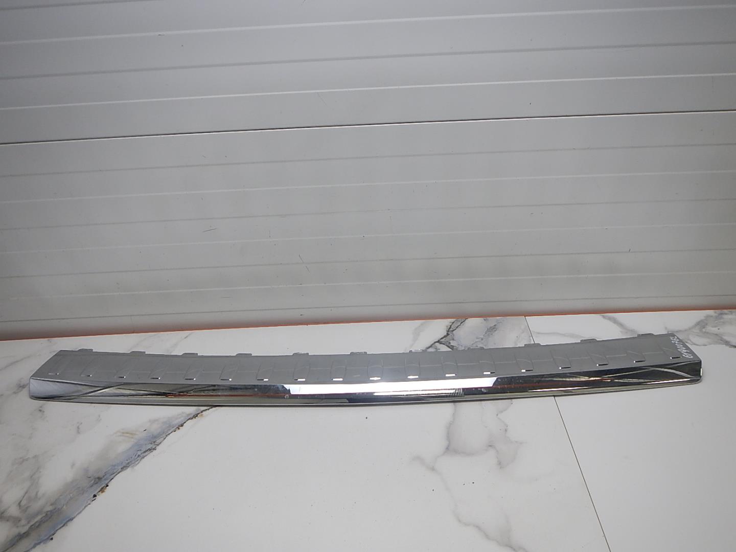 Накладка заднего бампера