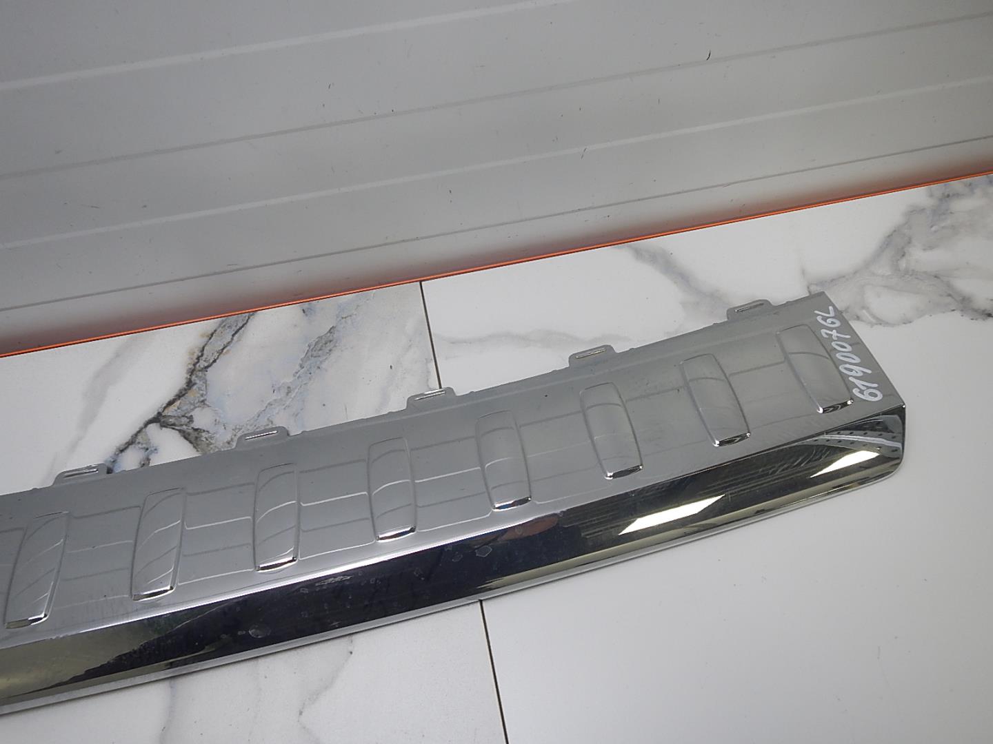 Накладка заднего бампера