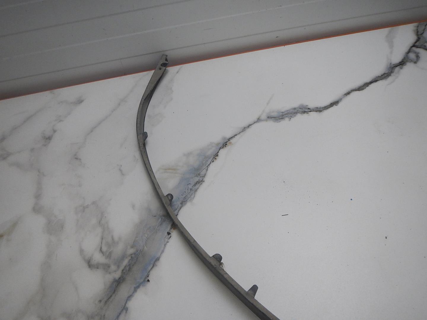 Спойлер переднего бампера