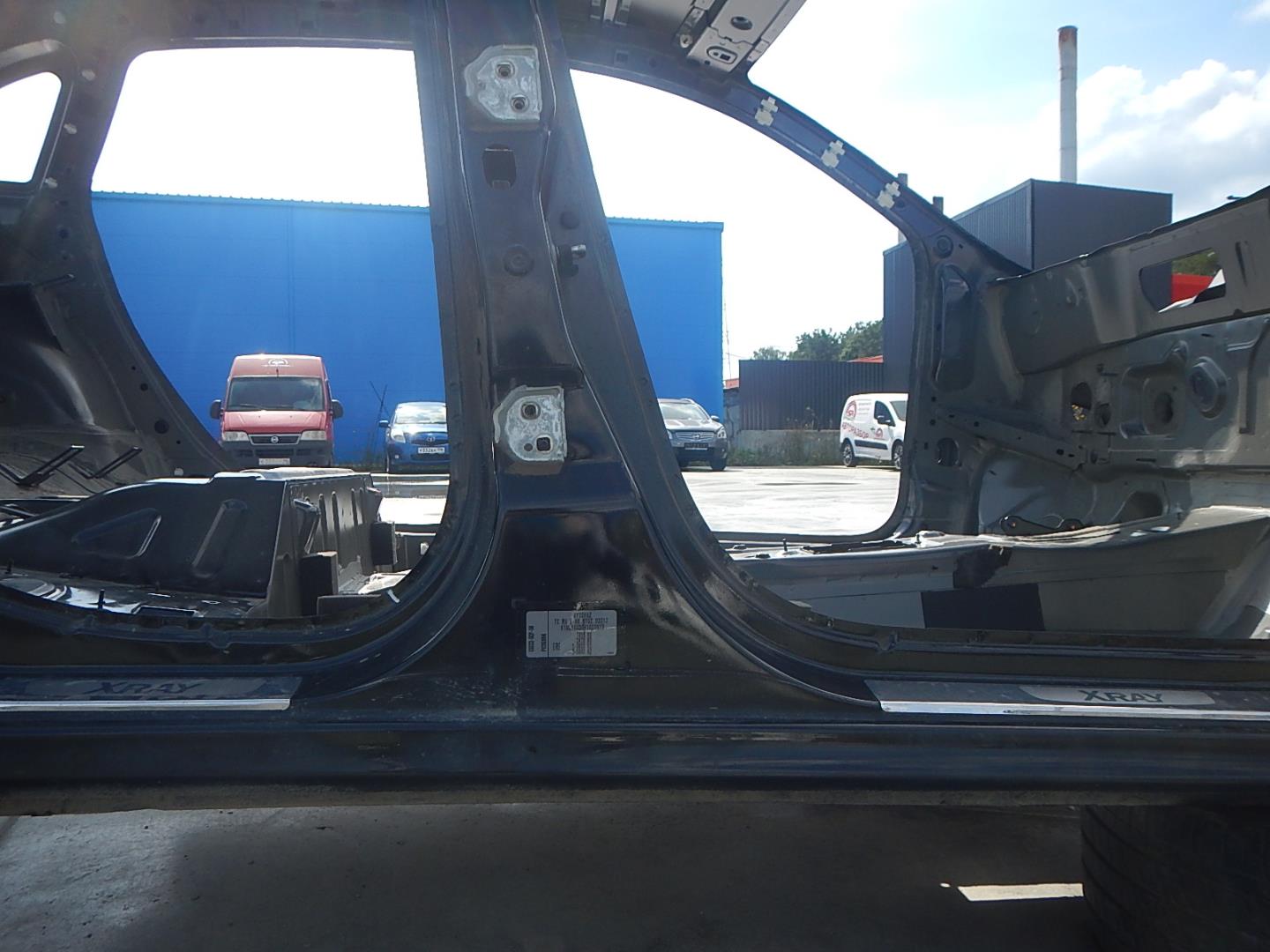 Кузовной элемент