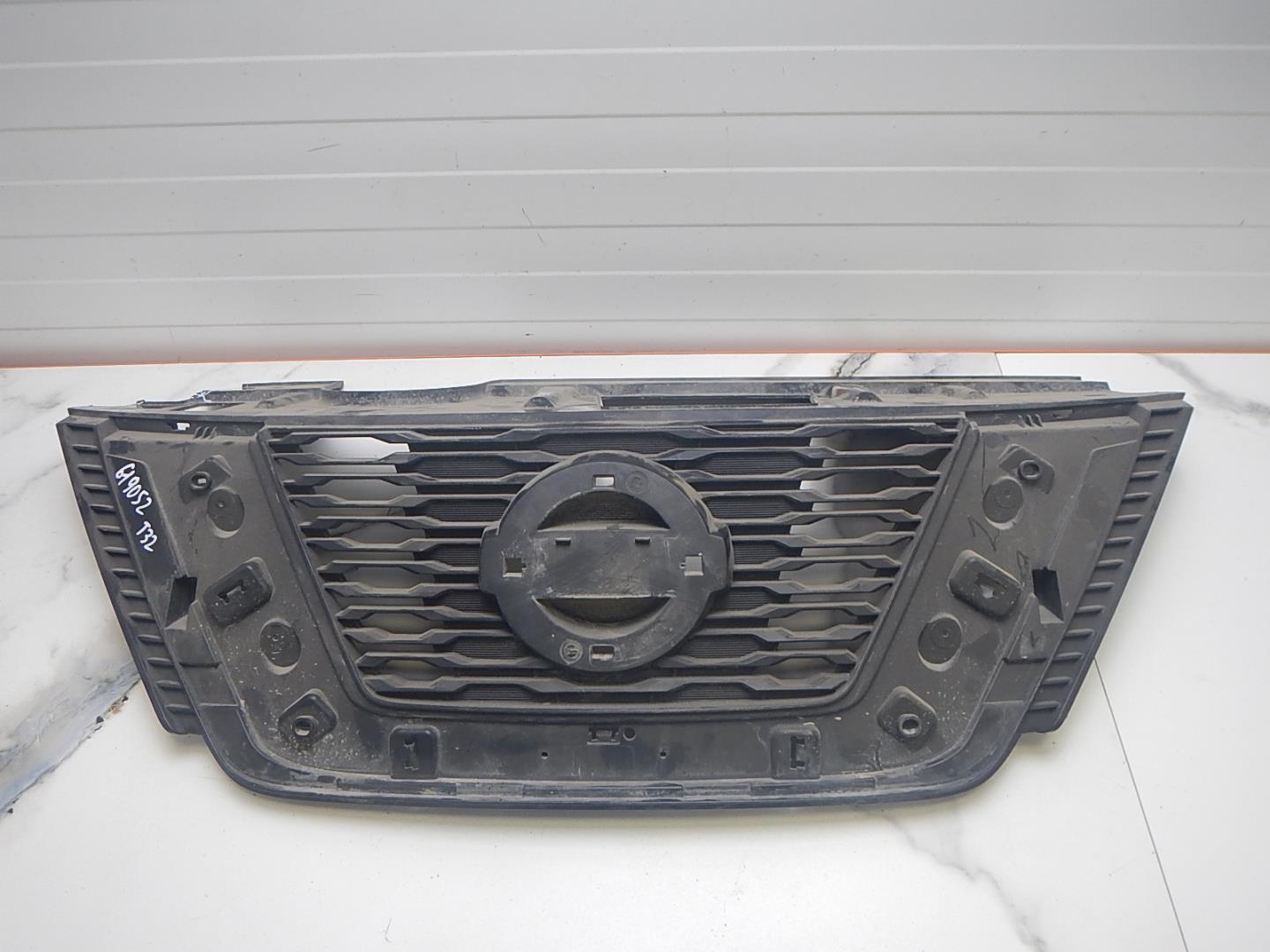 Решетка радиатора