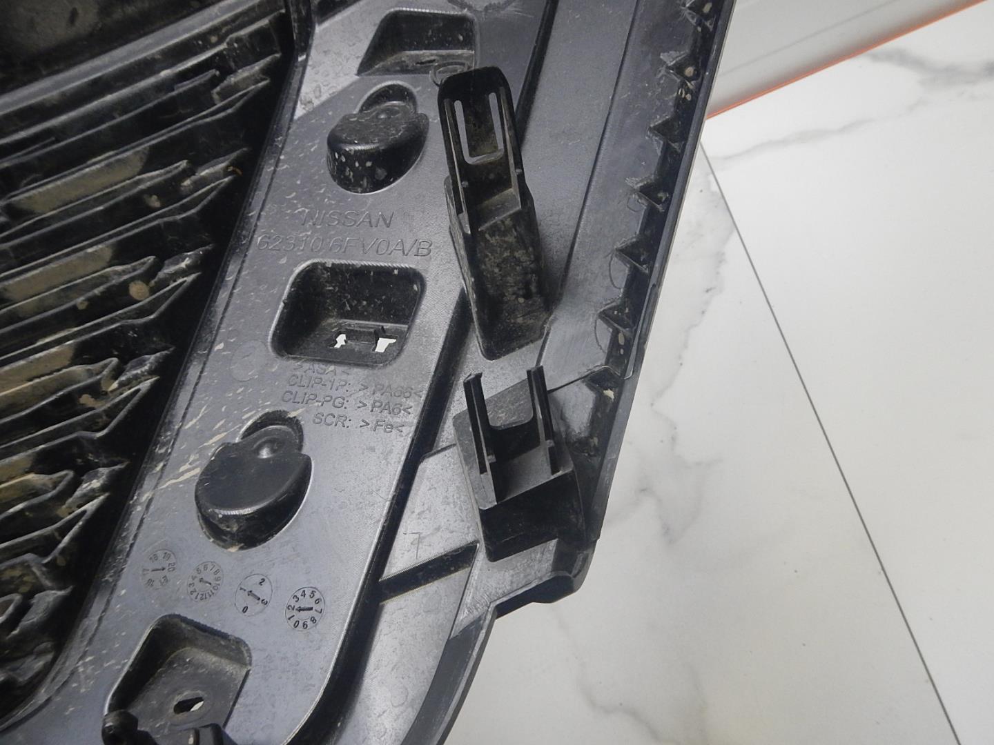 Решетка радиатора