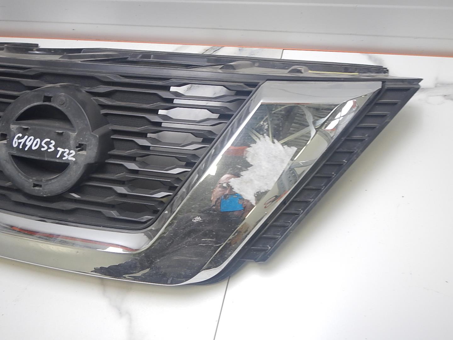 Решетка радиатора