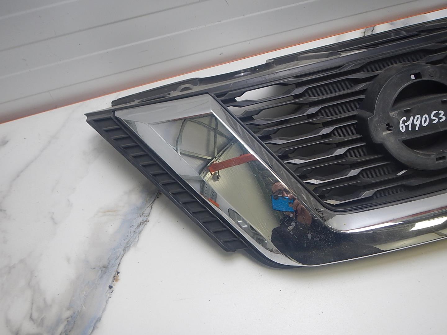 Решетка радиатора