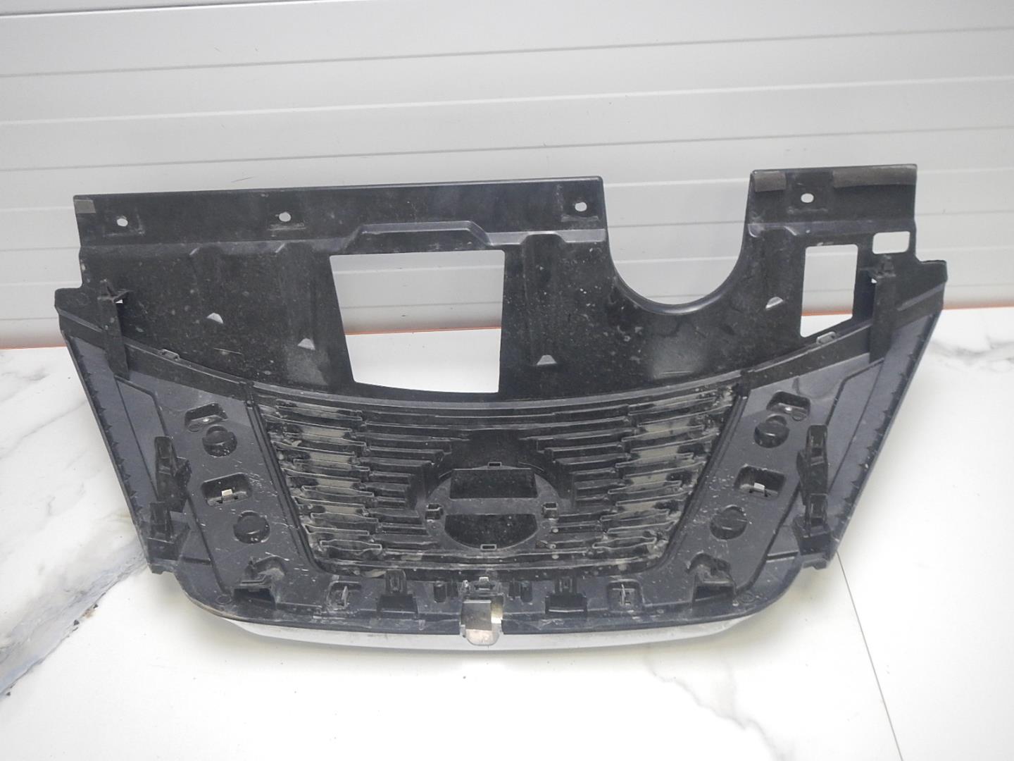 Решетка радиатора