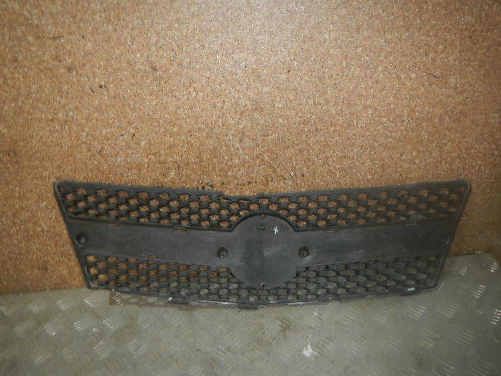 Решетка радиатора