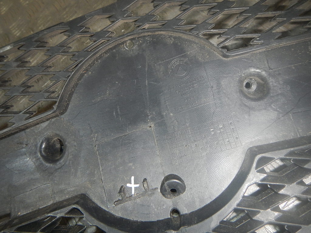 Решетка радиатора