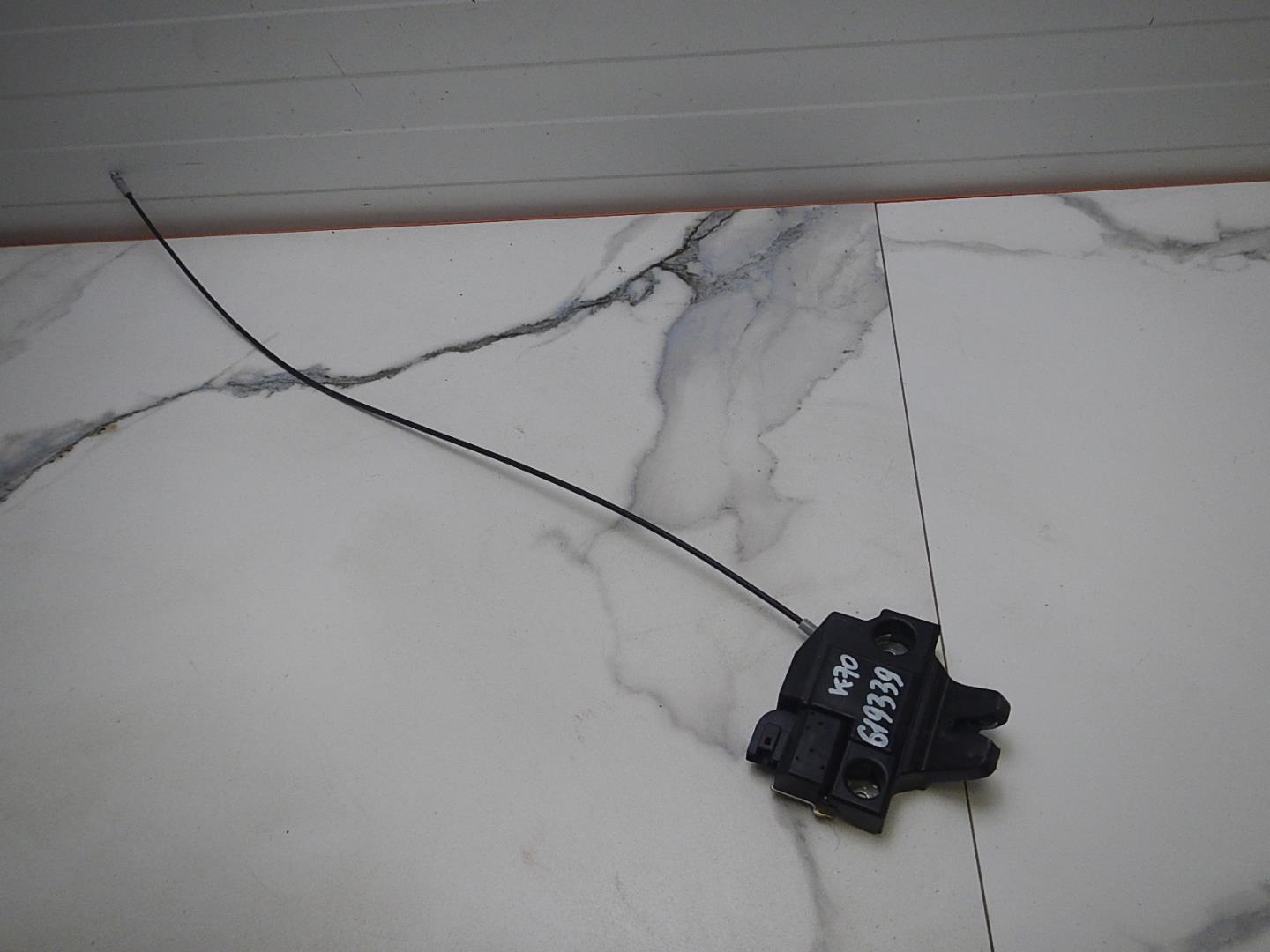 Замок багажника