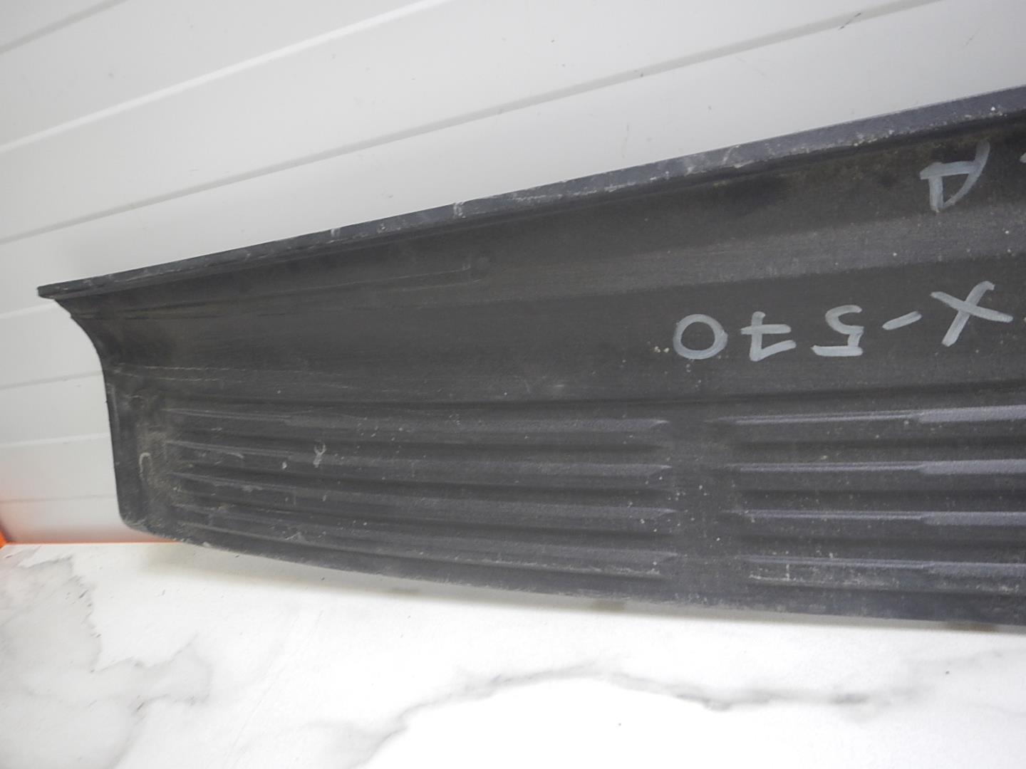 Накладка заднего бампера