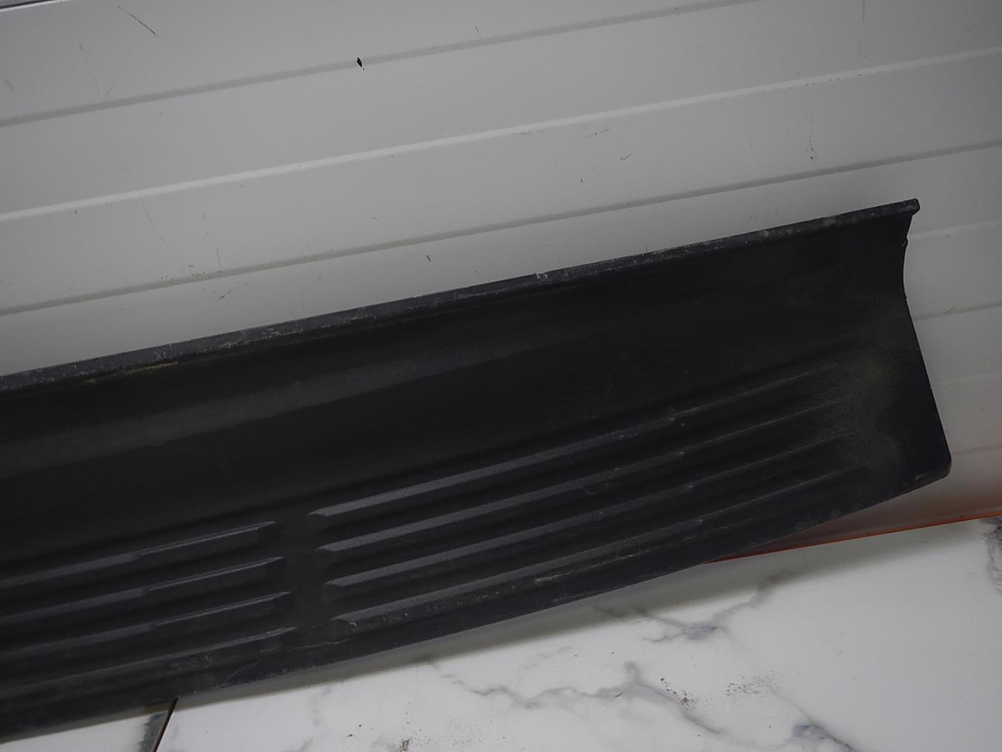 Накладка заднего бампера