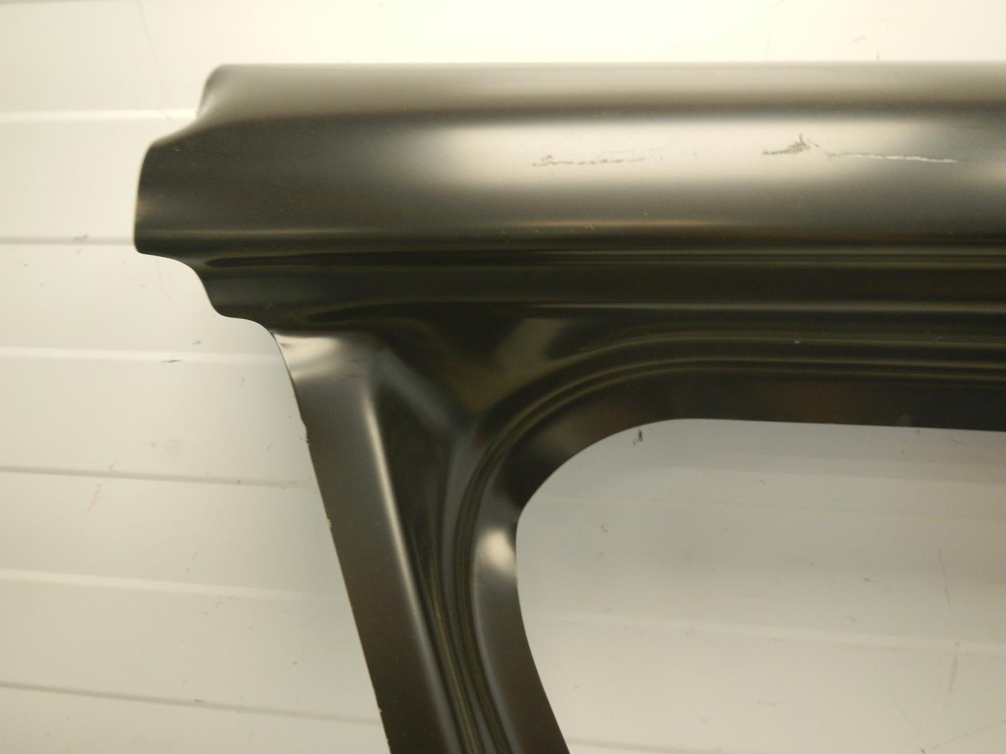 Кузовной элемент