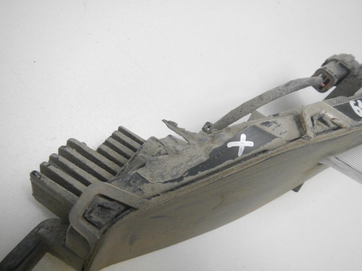 Фара дневного света правая (ходовые огни)