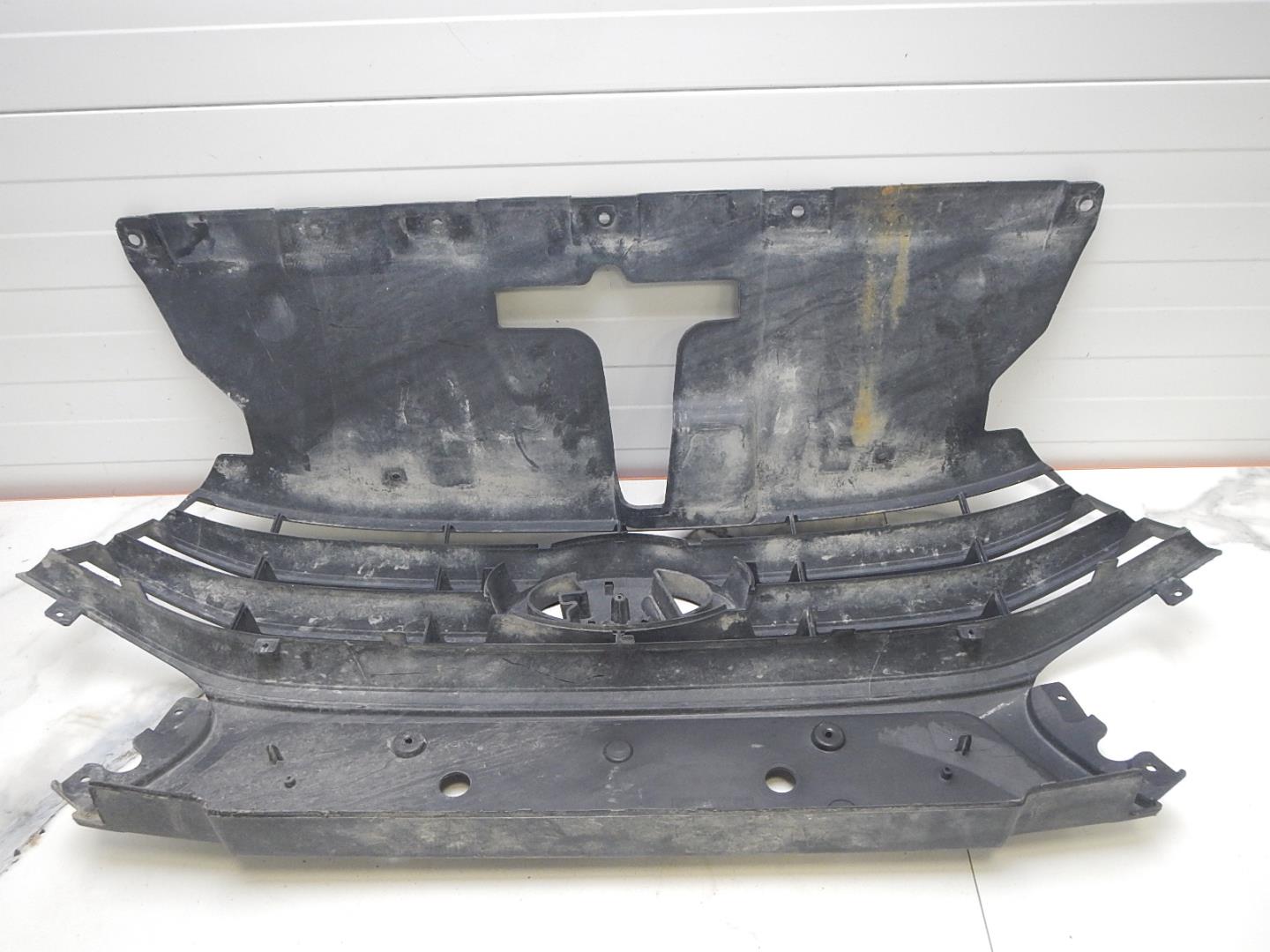 Решетка радиатора