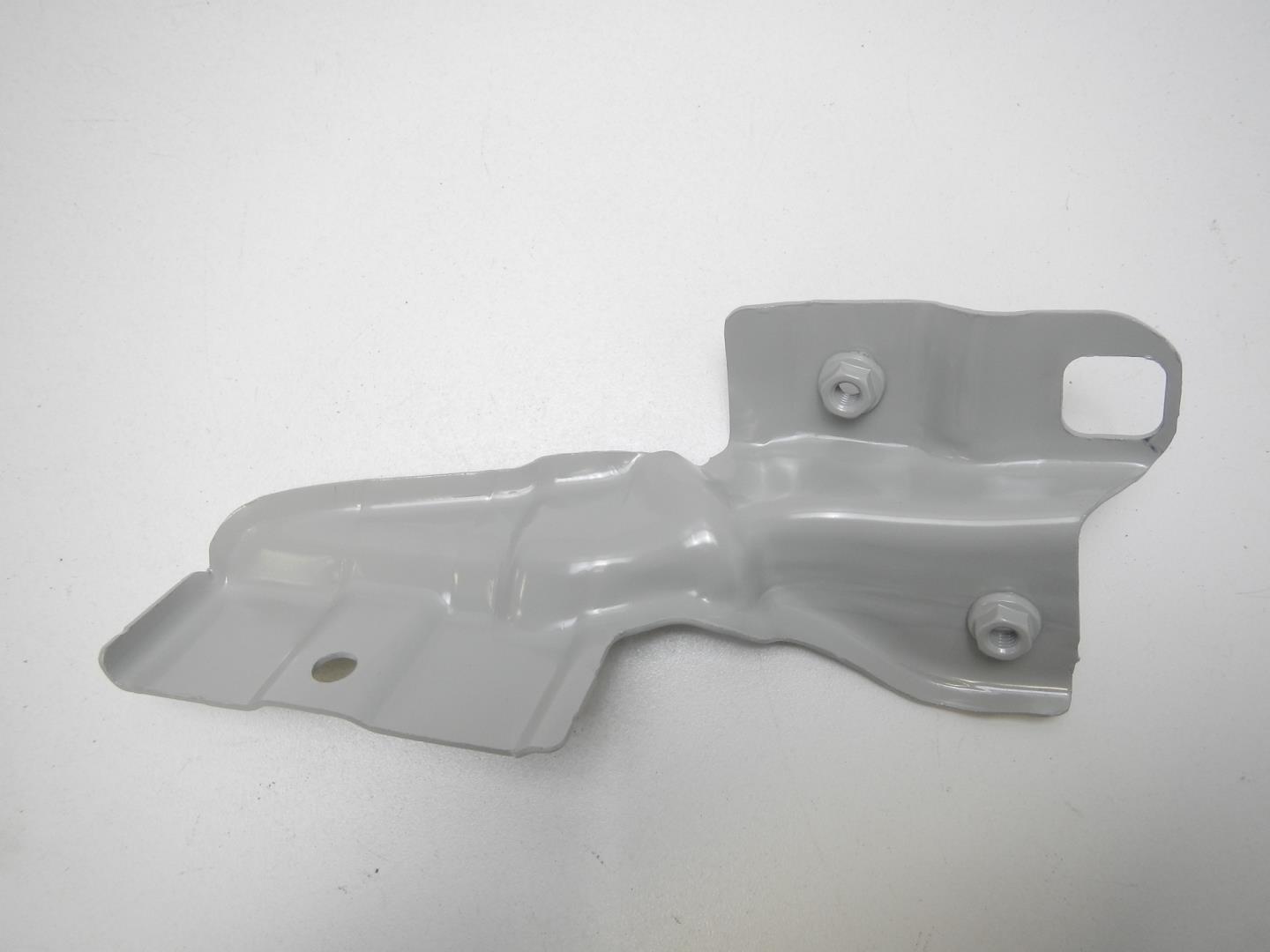 Кронштейн крепления крыла