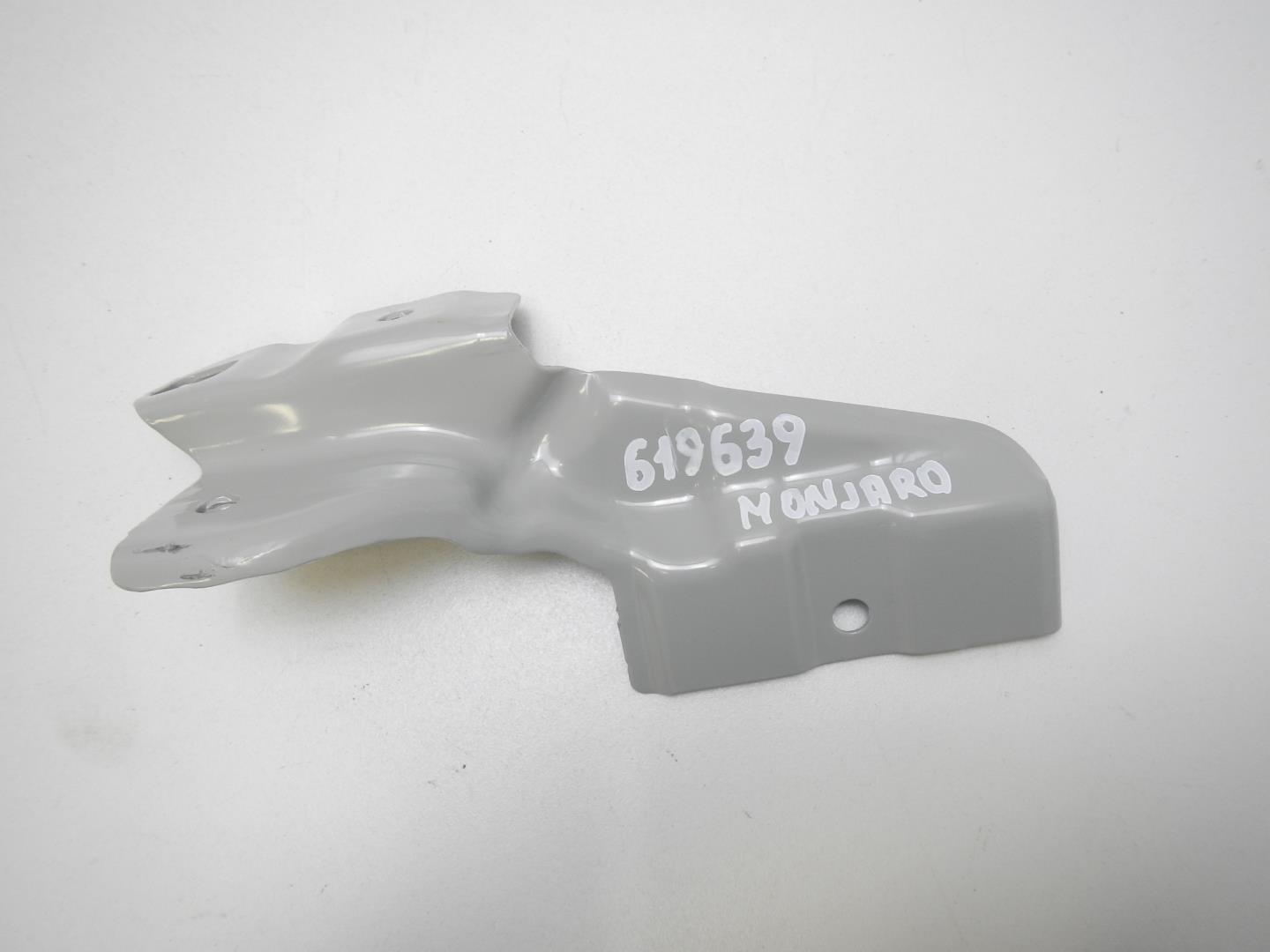 Кронштейн крепления крыла