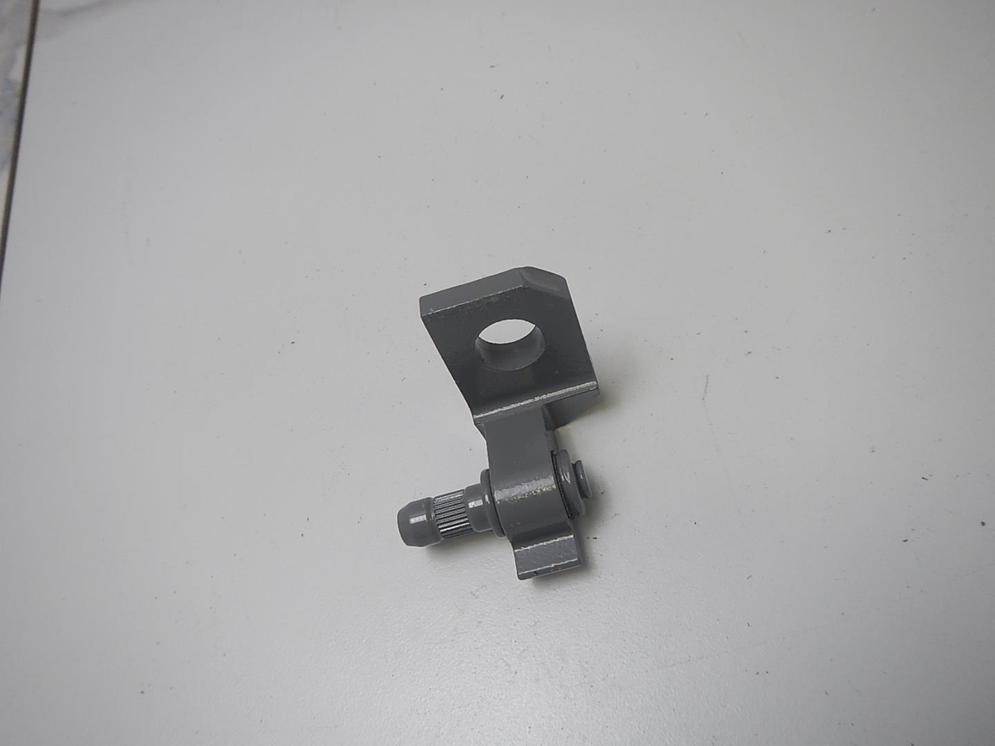 Петля двери задней левой верхняя