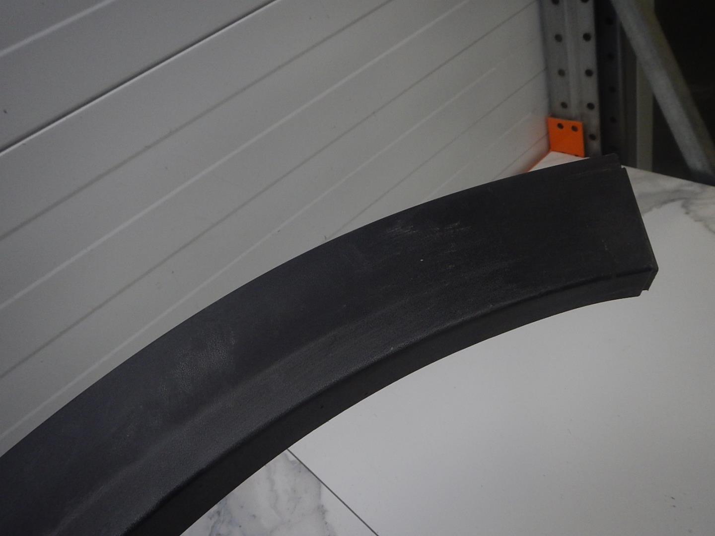 Накладка двери задней правой