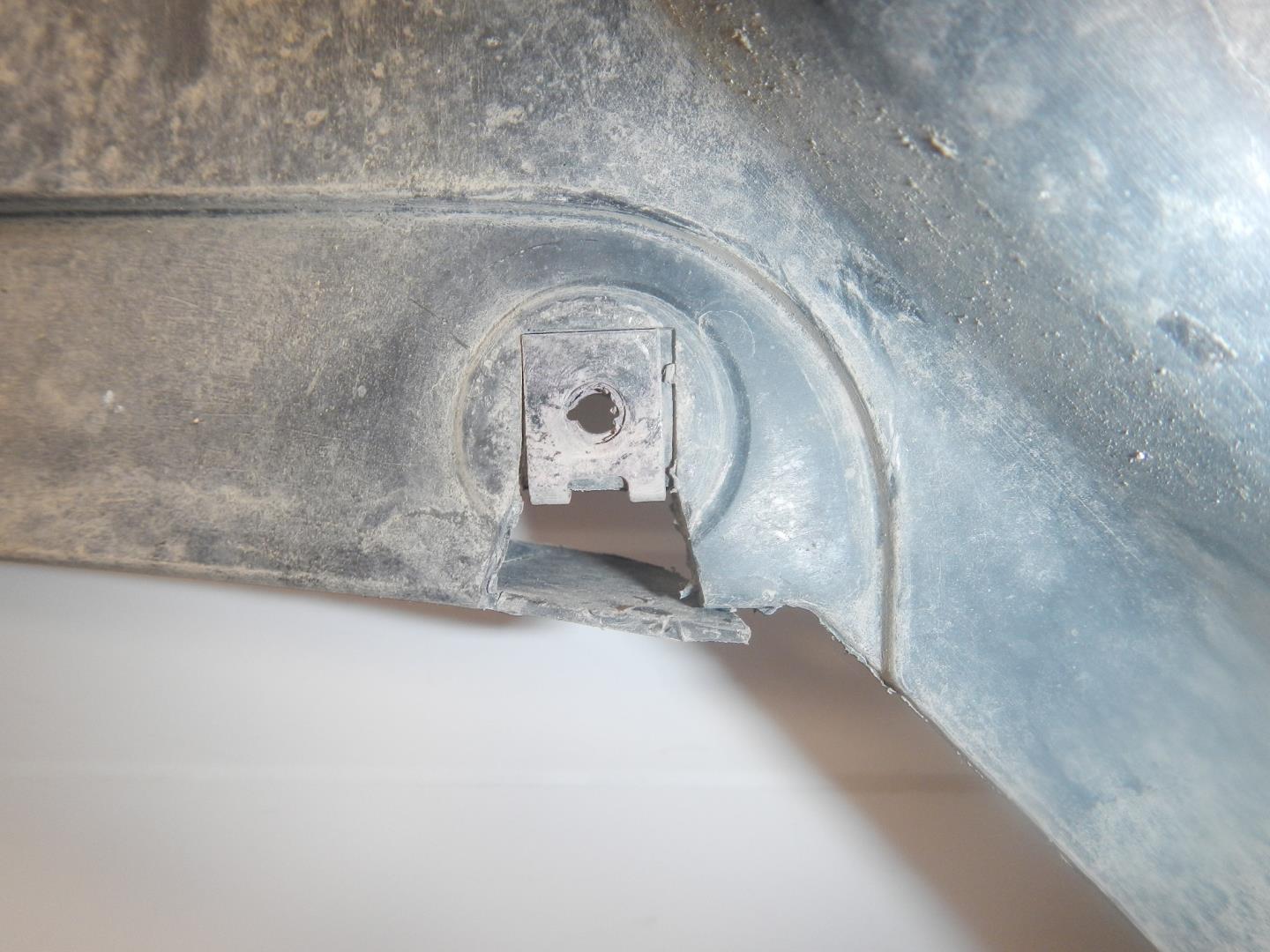 Пыльник двигателя