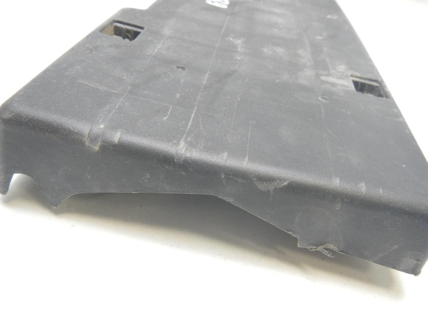 Накладка переднего бампера под номер