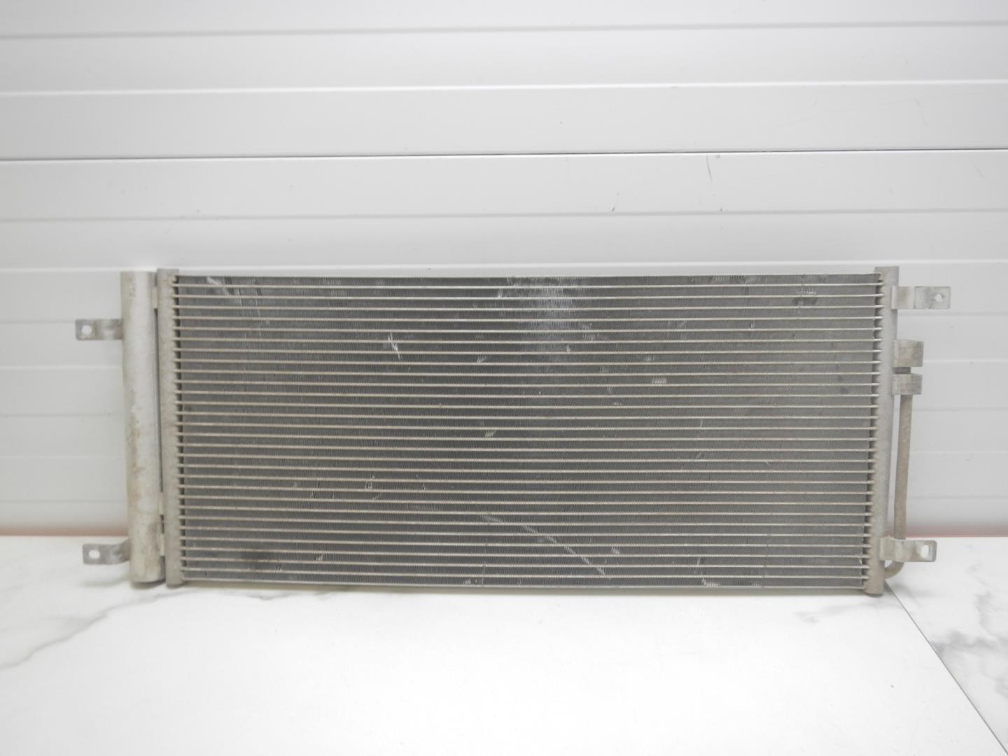 Радиатор кондиционера / конденсер
