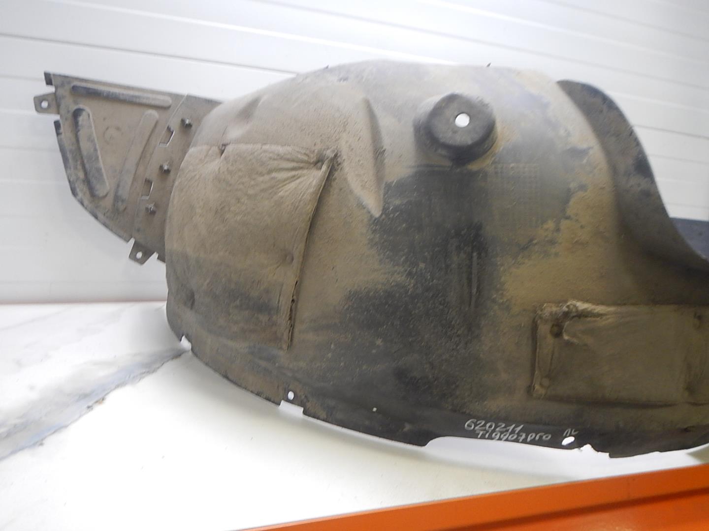 Локер передний левый