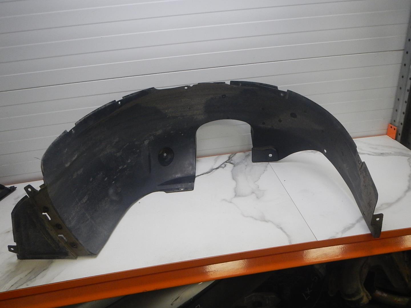 Локер передний левый