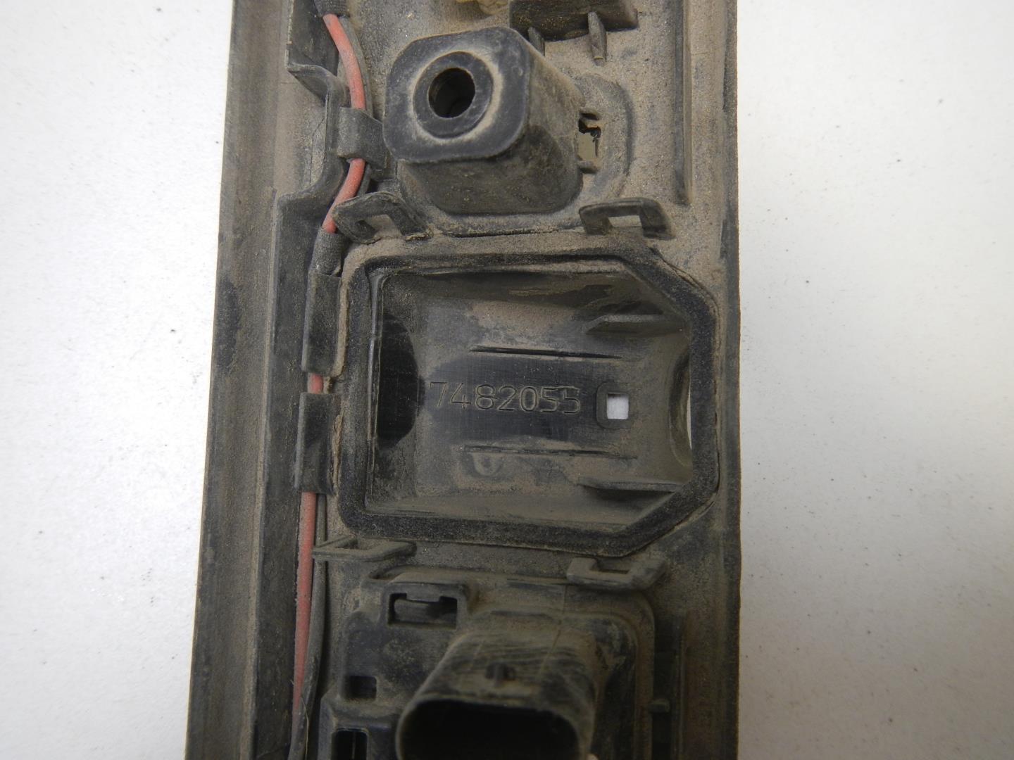 Накладка двери багажника