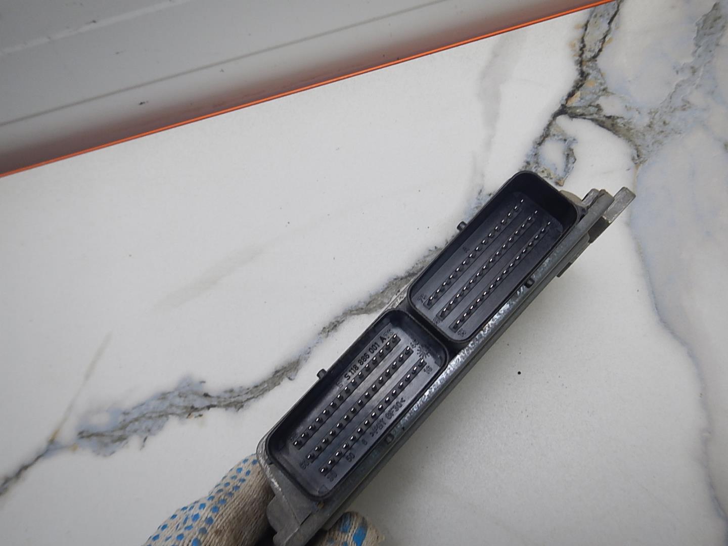 Блок управления двигателем