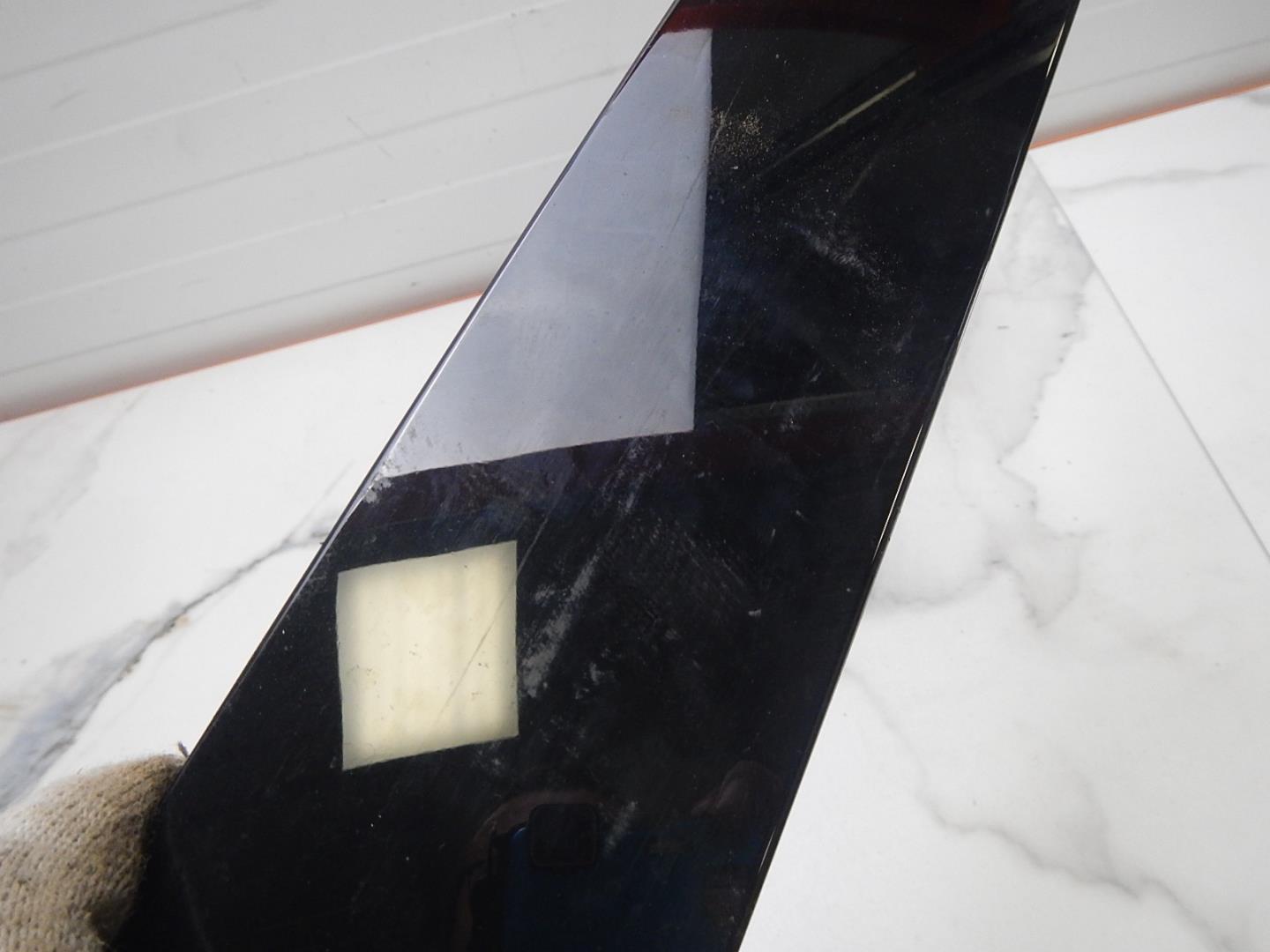 Накладка двери задней правой