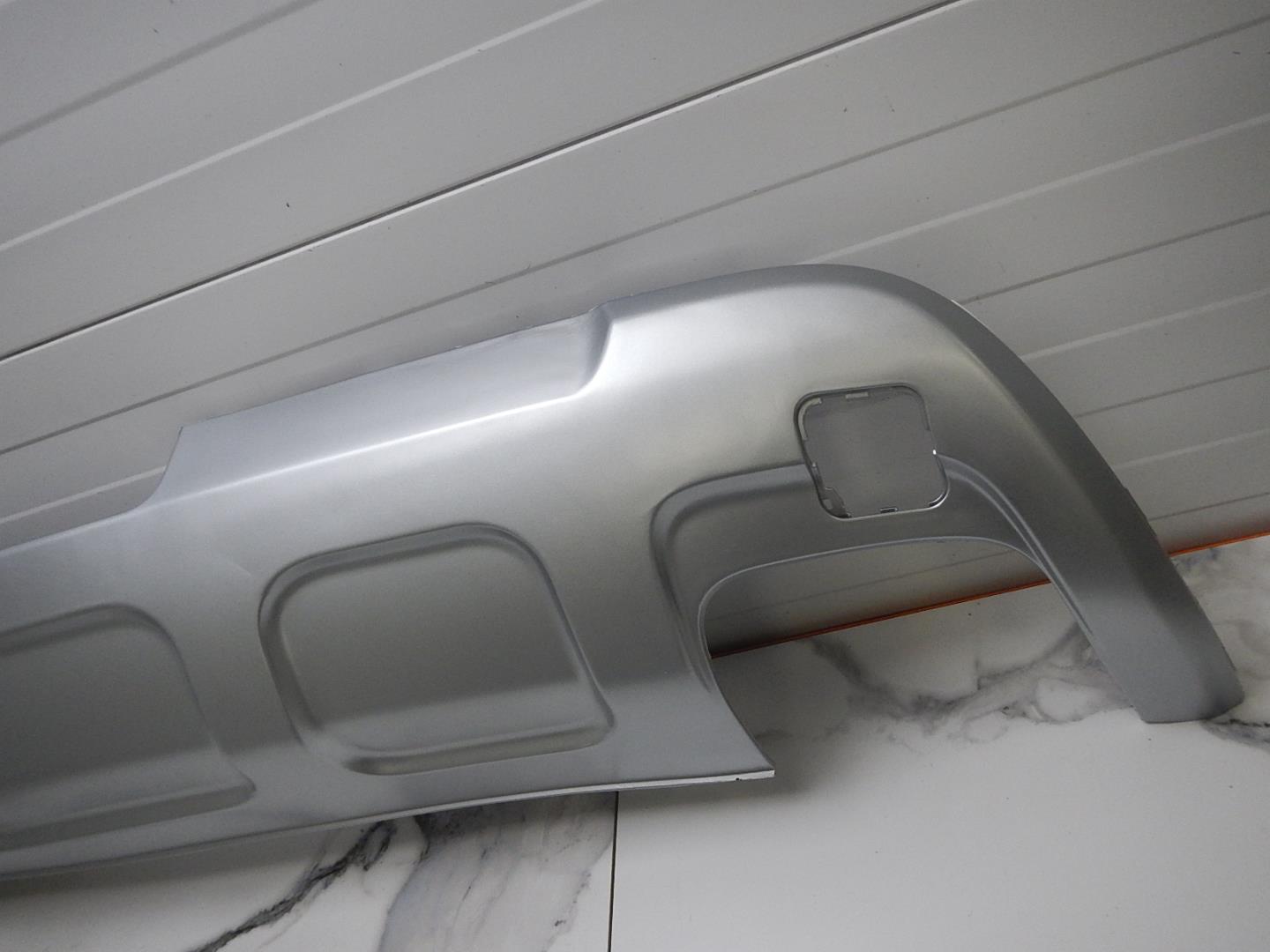 Накладка заднего бампера