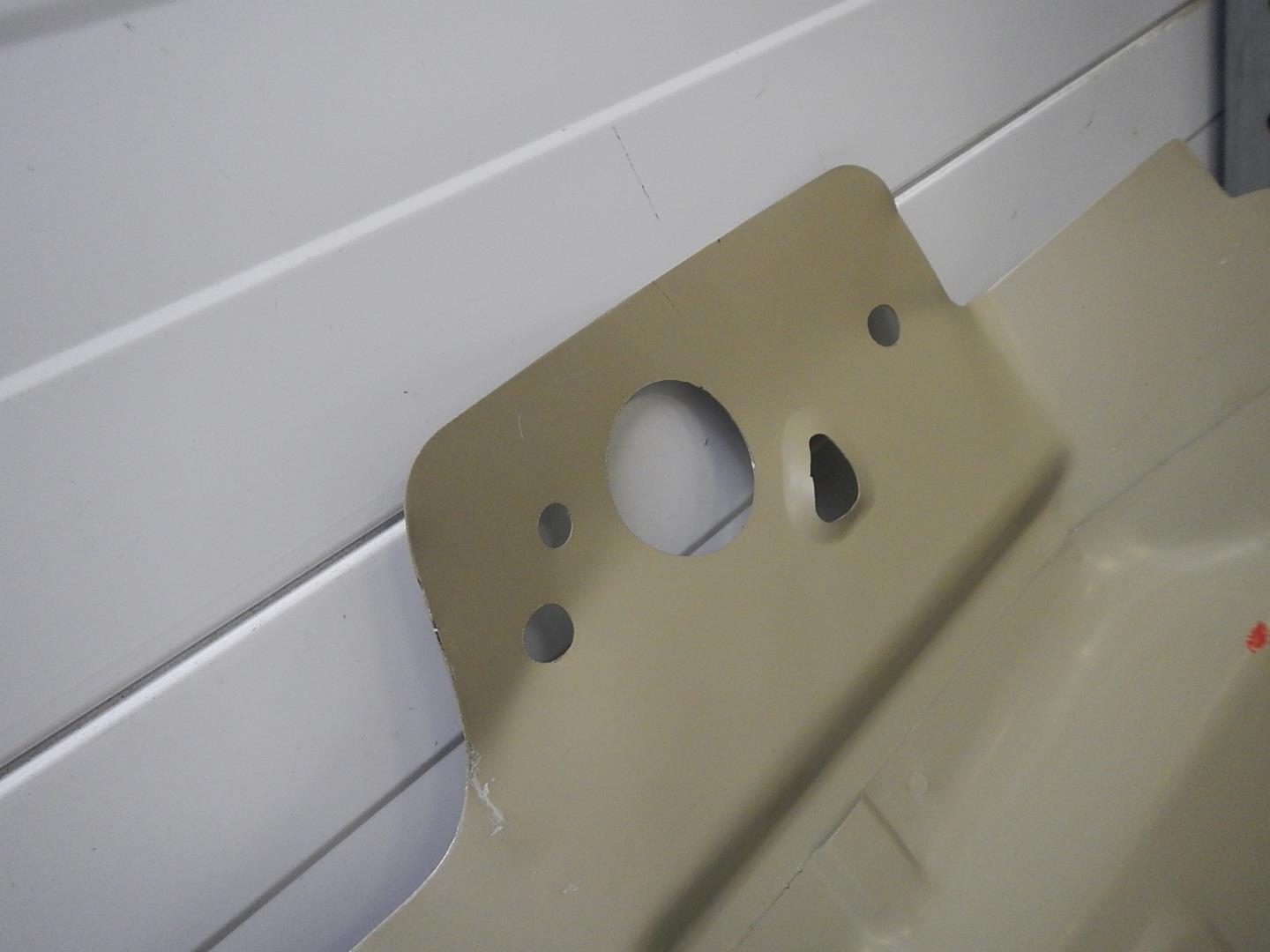 Панель задняя