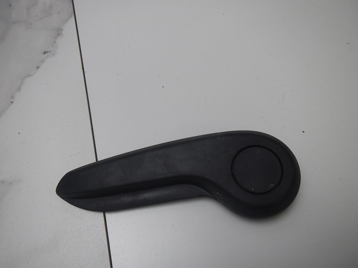 Ручка сиденья