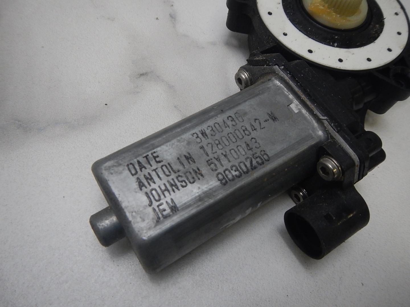 Моторчик стеклоподъемника