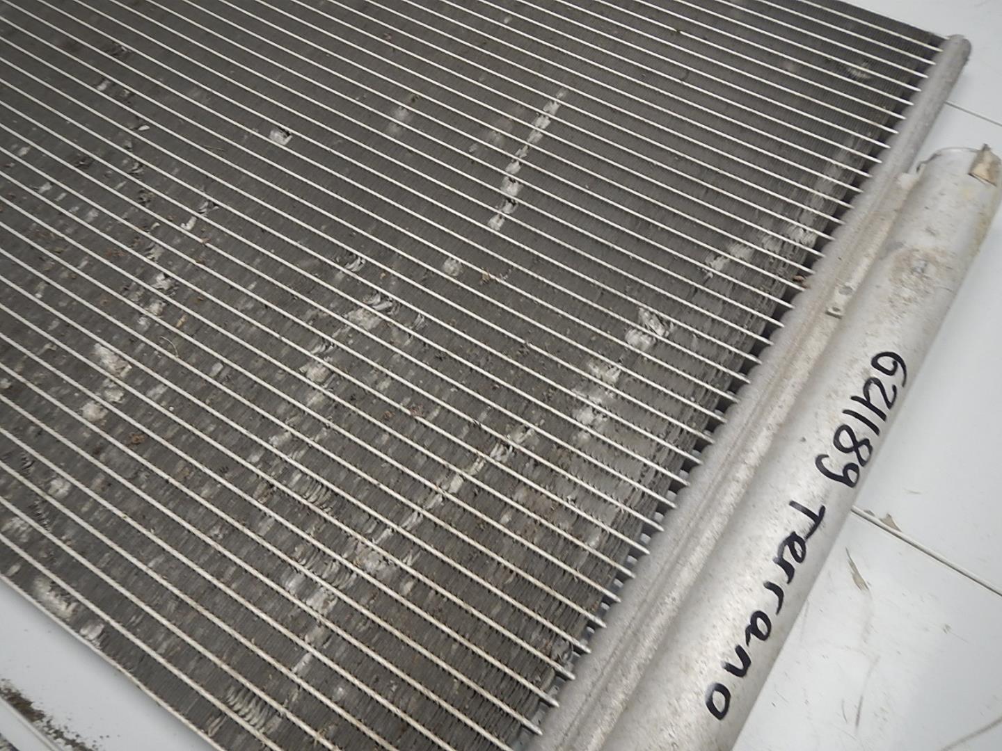 Радиатор кондиционера / конденсер