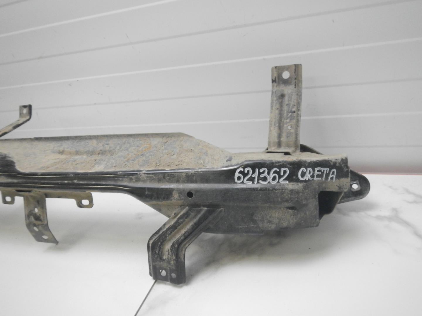 Усилитель заднего бампера