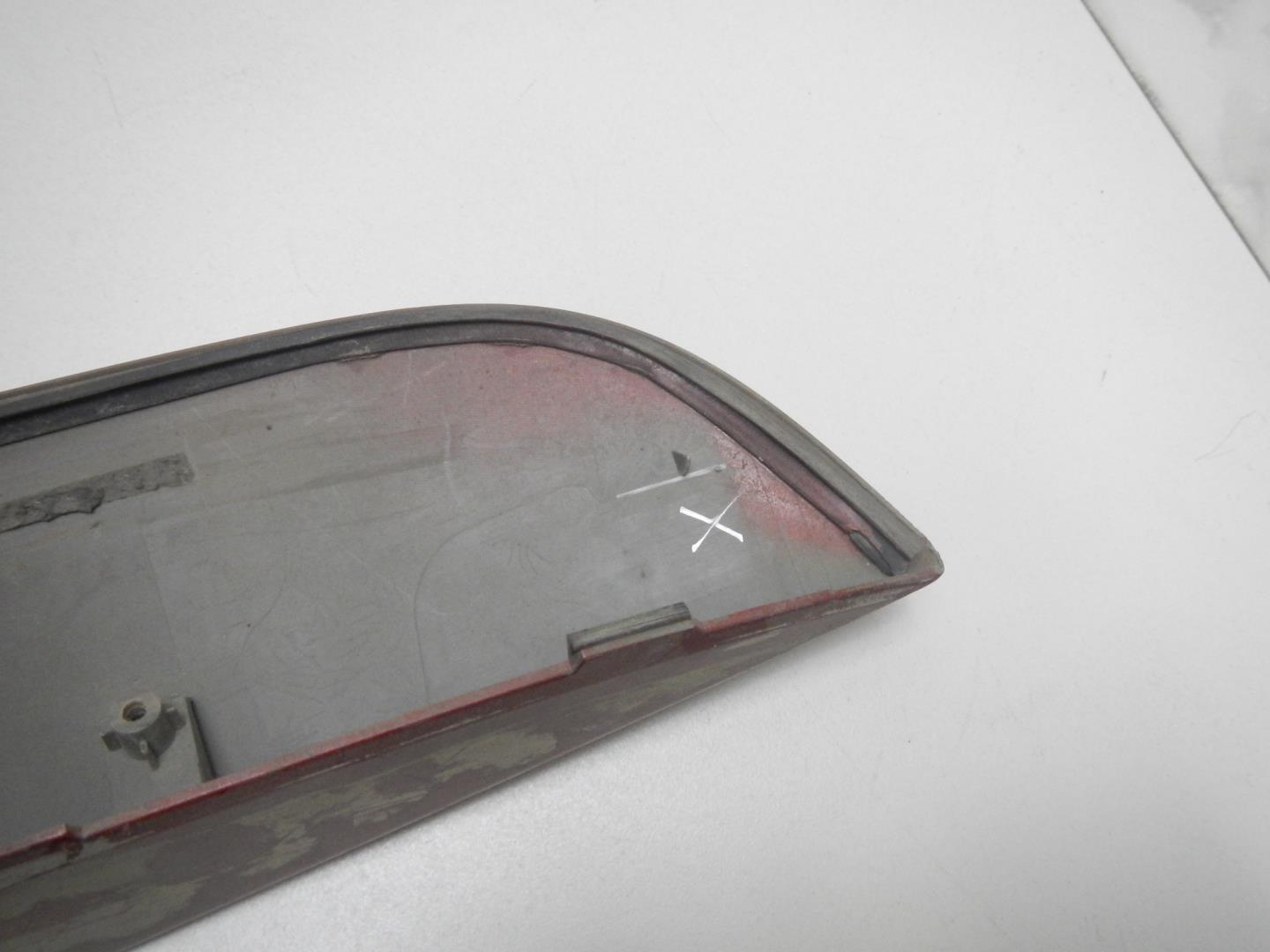 Накладка двери багажника