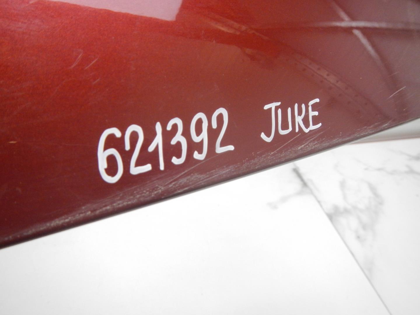 Накладка двери багажника