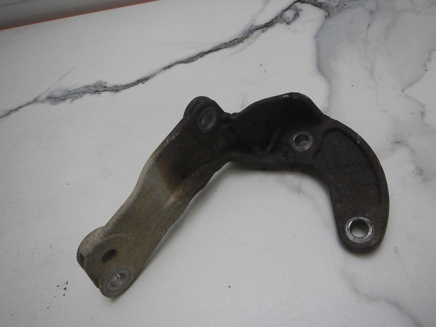 Кронштейн КПП