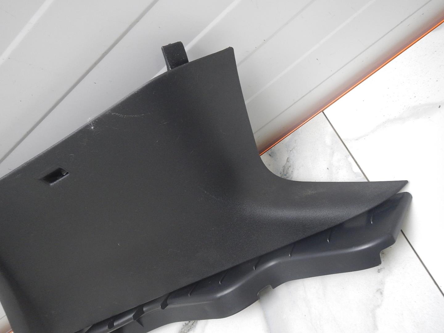 Обшивка стойки