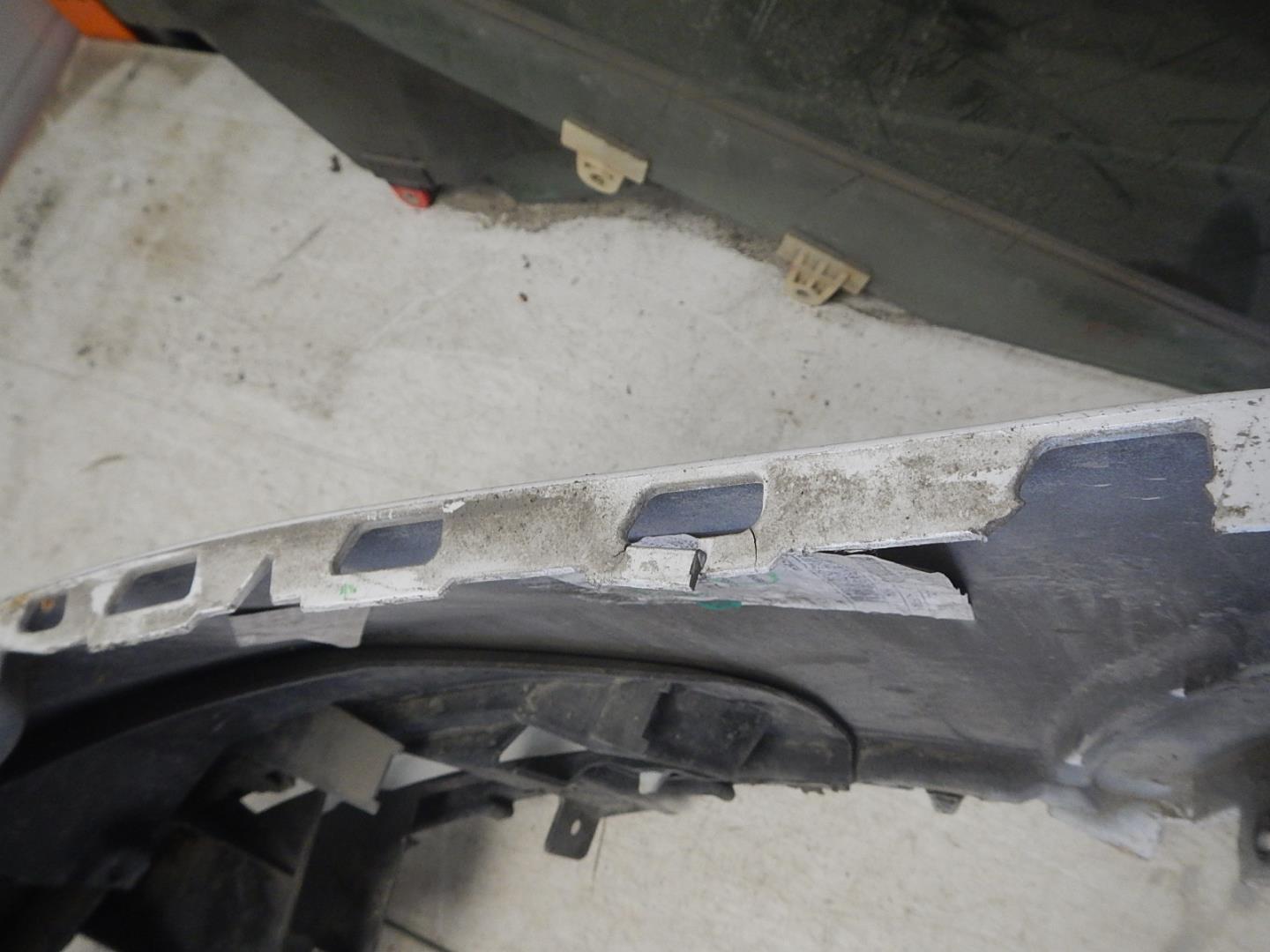 Бампер задний