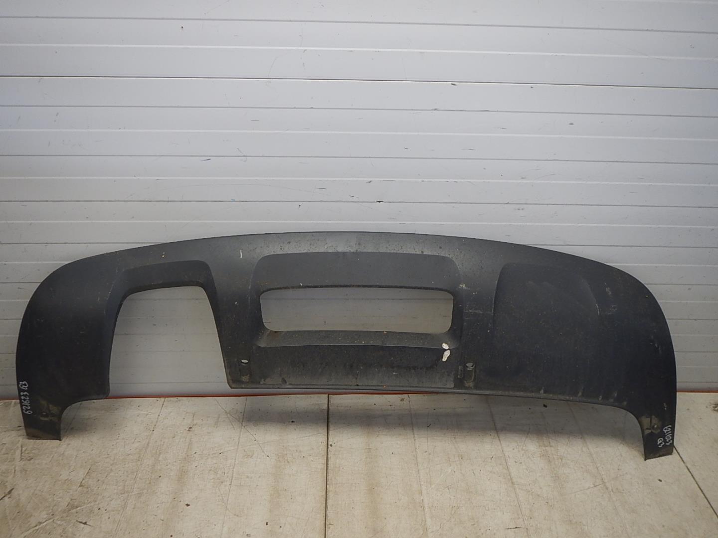 Накладка заднего бампера