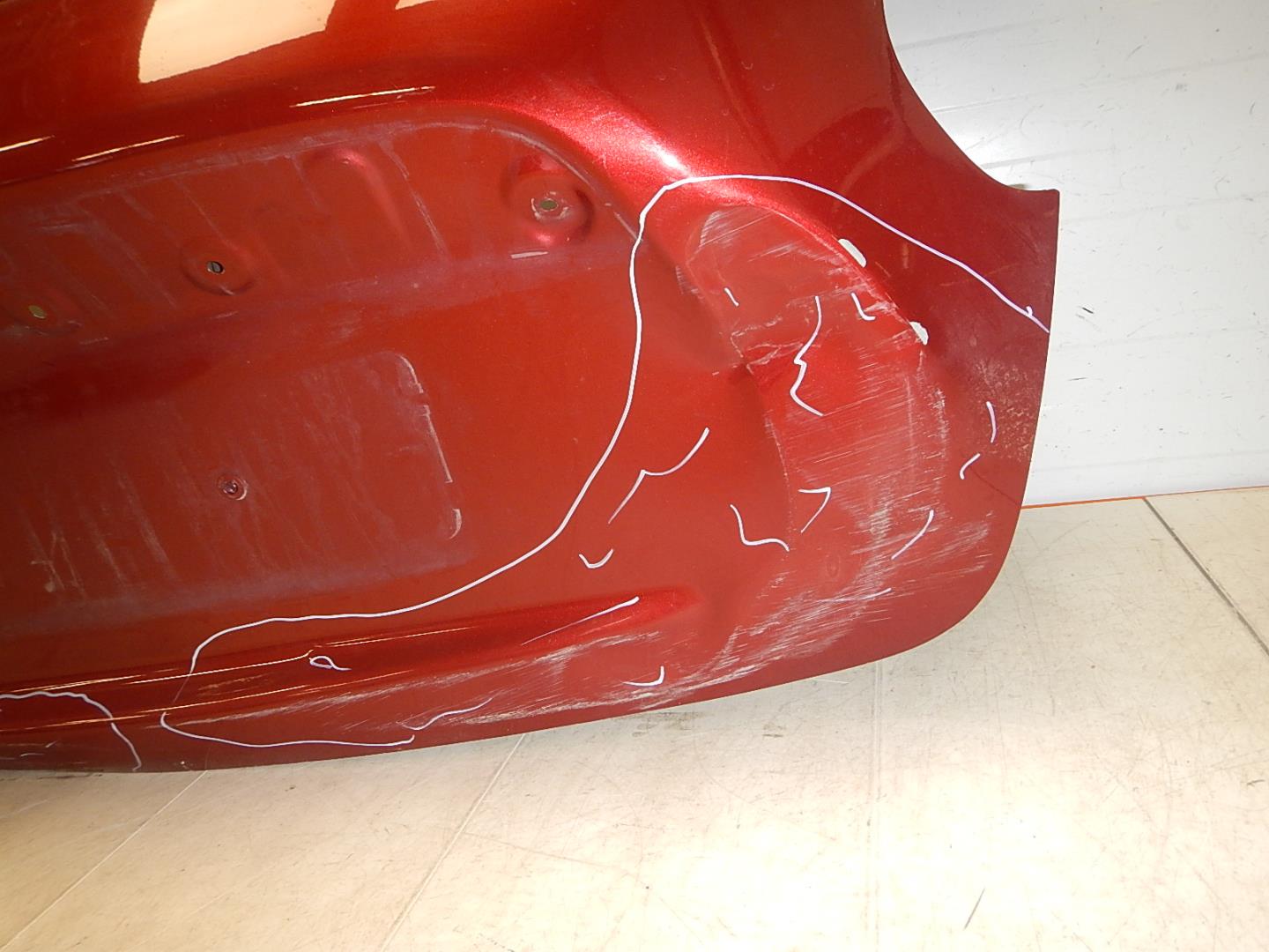 Дверь багажника