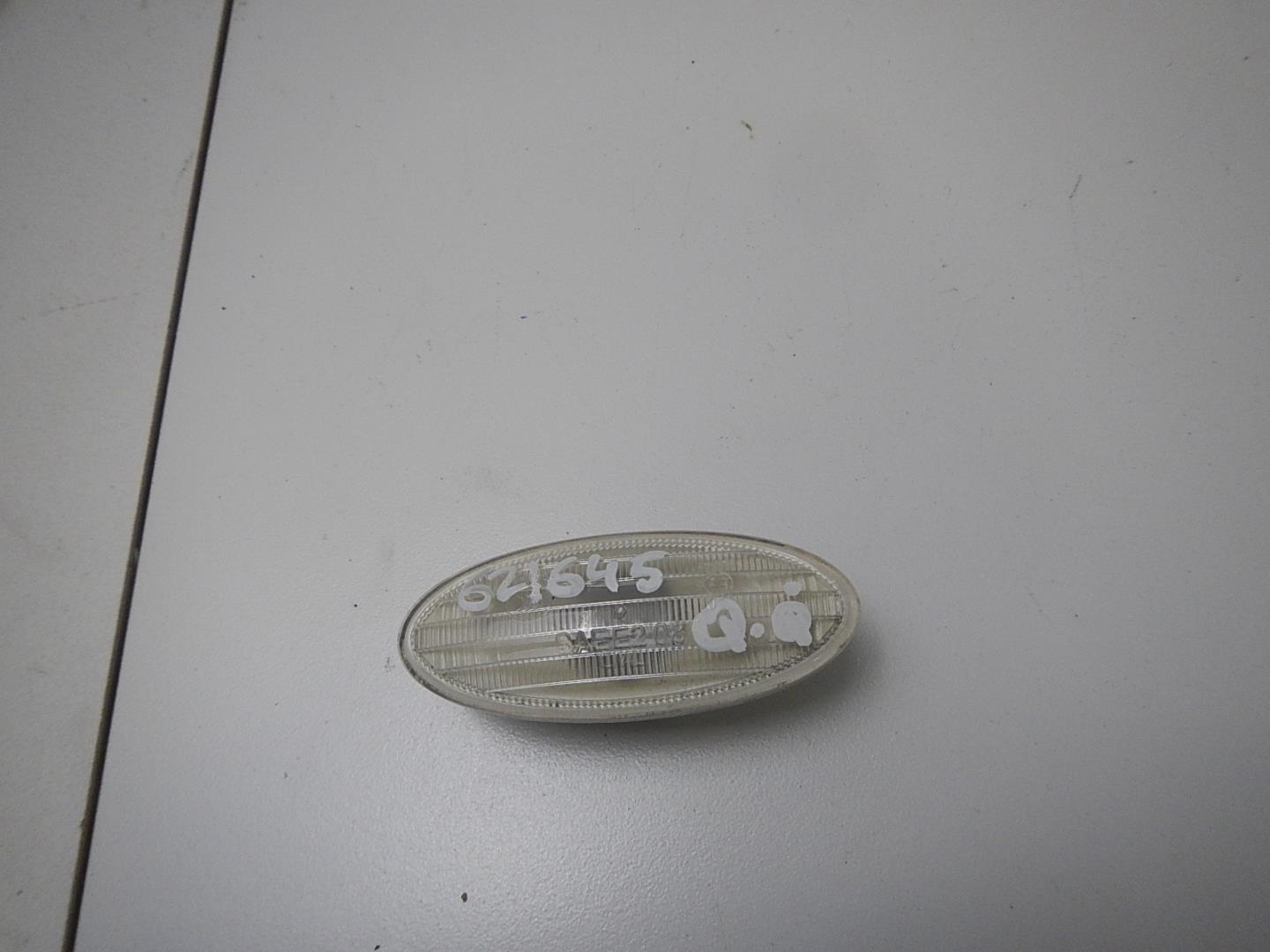 Указатель поворота левый