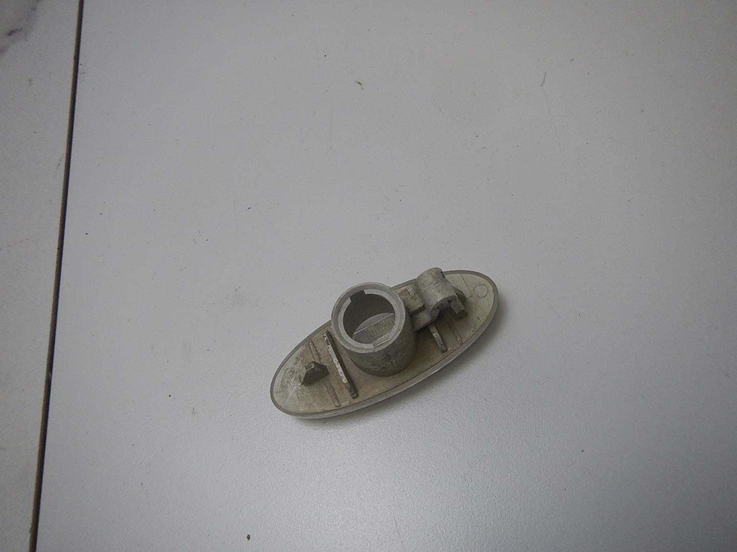 Указатель поворота левый